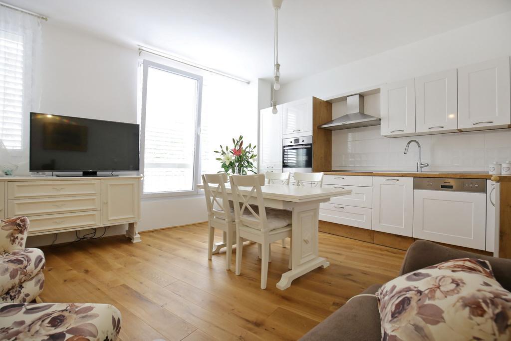 זאדאר Apartment Amber מראה חיצוני תמונה